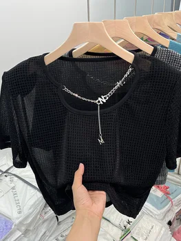 2023 Yaz Kadın Siyah kısa tişörtler Ekose Kırpma Üstleri O Boyun Kısa Kollu Harajuku Zincir Gümüş Tee Üstleri Kadın kore gömleği